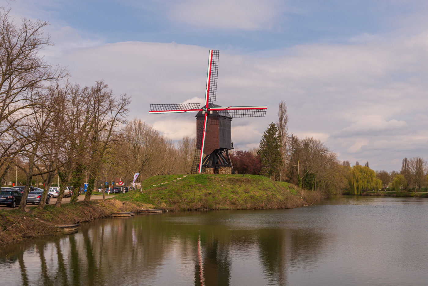 De Lindenmolen De Lindenmolen